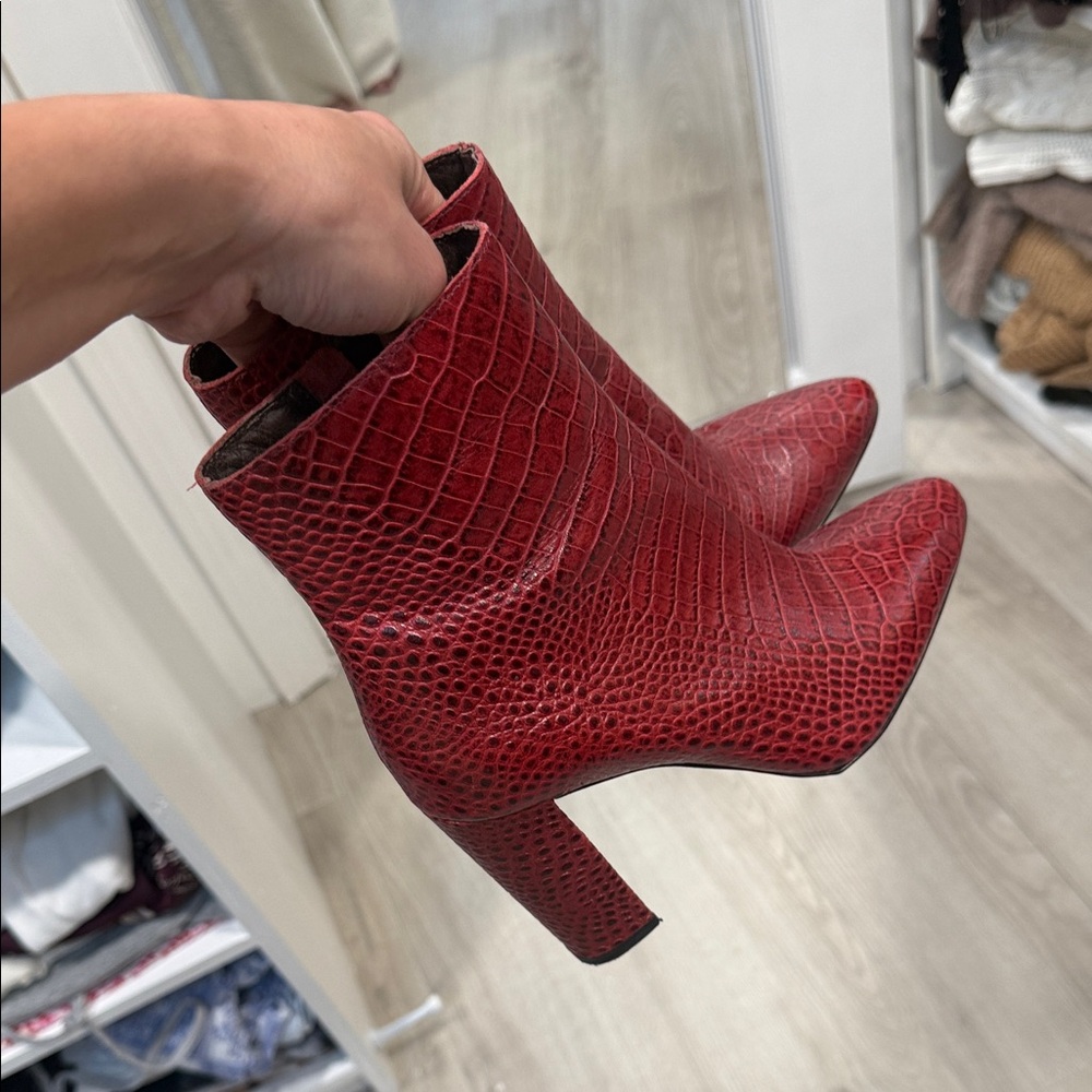 Leather boots